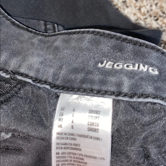 American Eagle Black Jeans - Picture 2 of 2